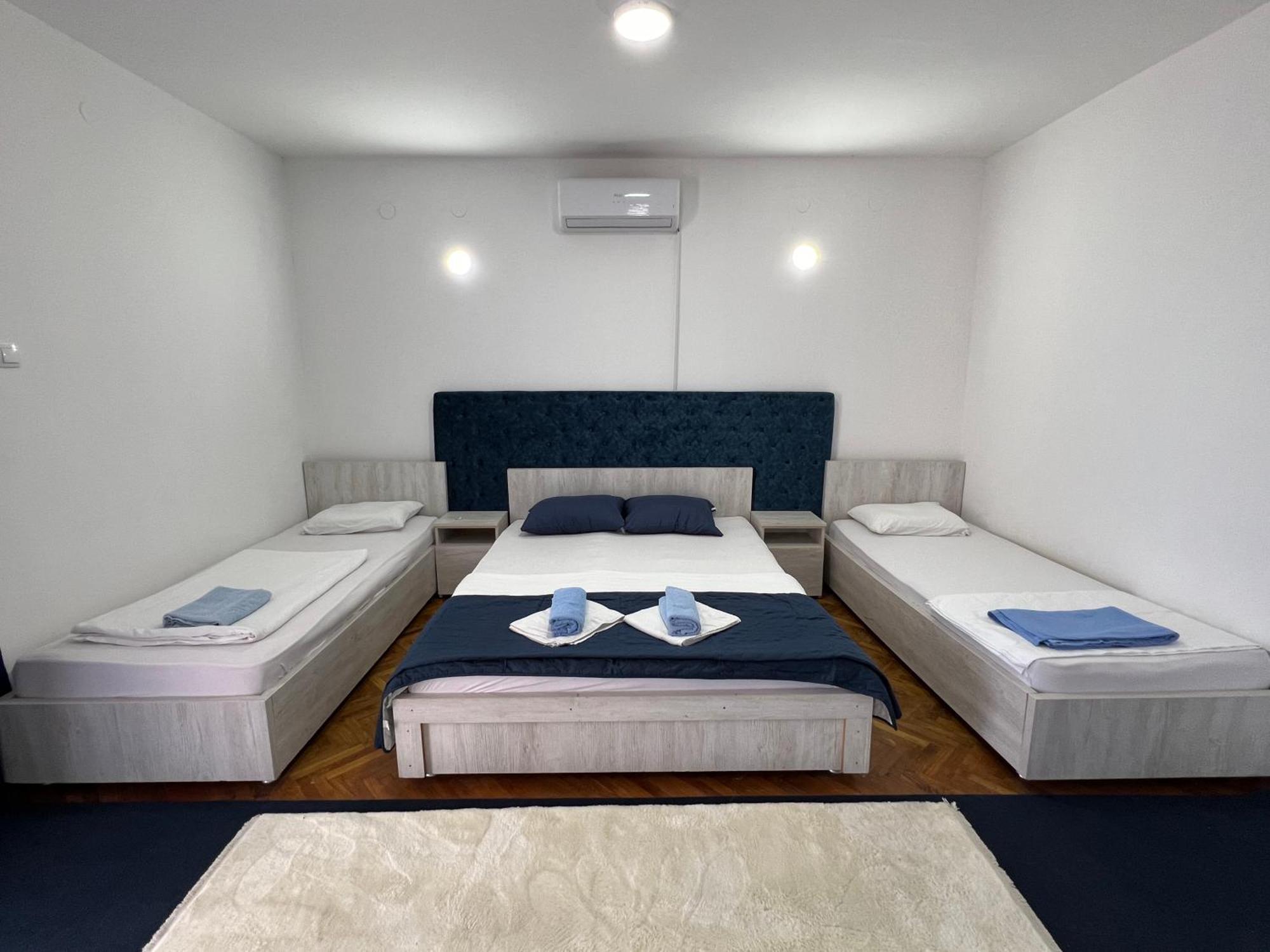 Apartments Nautilus Ulcinj Buitenkant foto