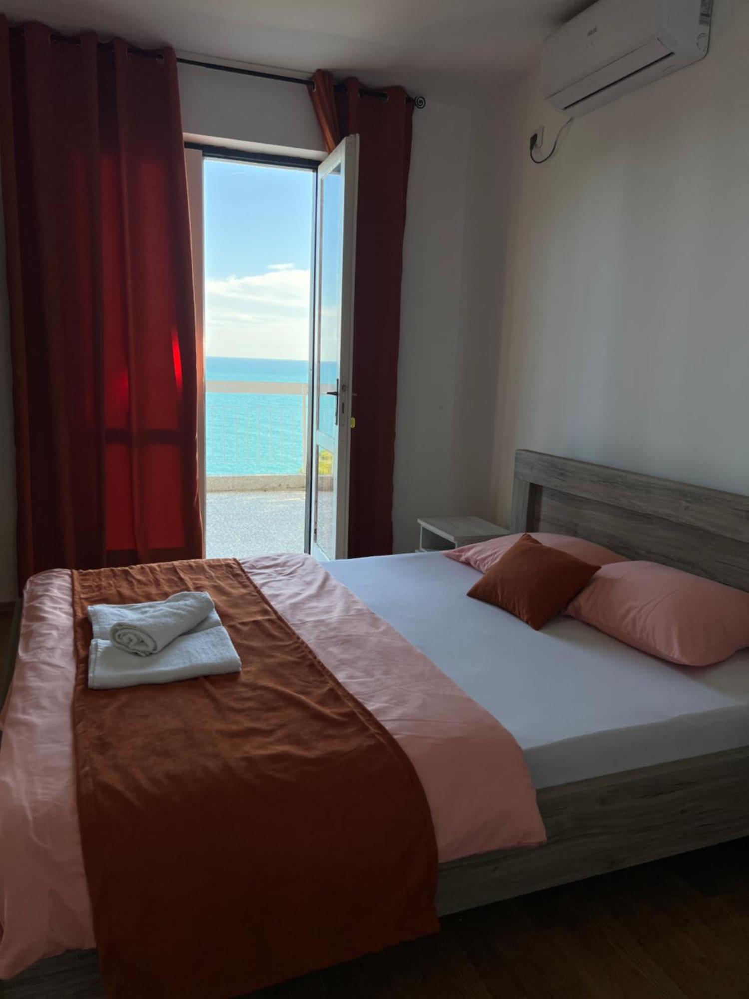 Apartments Nautilus Ulcinj Buitenkant foto