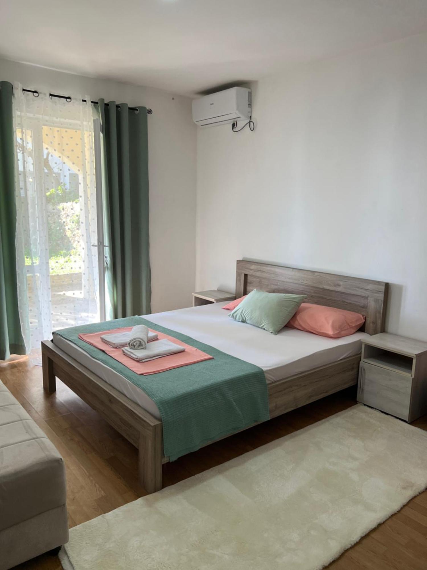 Apartments Nautilus Ulcinj Buitenkant foto