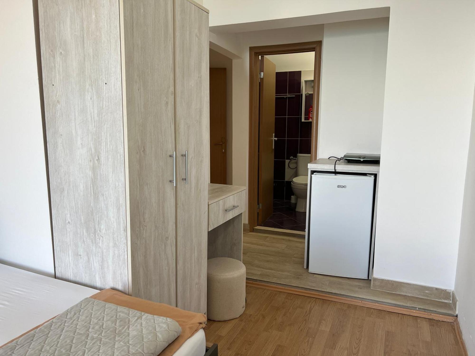Apartments Nautilus Ulcinj Buitenkant foto